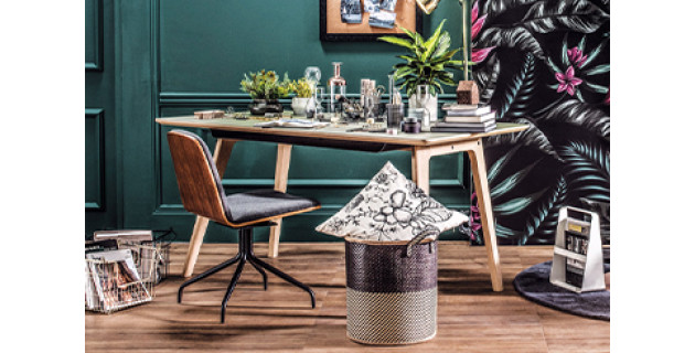 Working Desk